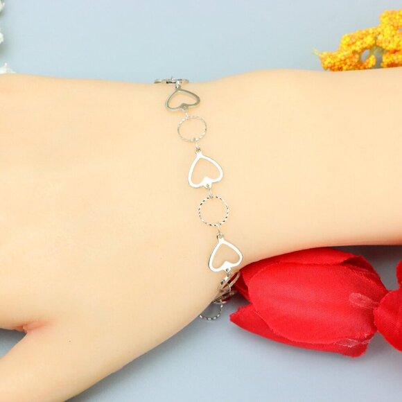 "Elegant & Trendy Bracelet, A Perfect Gift for Women, Thoughtful, EVCH1749 - Picture 8 of 10